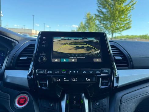 Used 2018 Honda Odyssey EX-L image 39