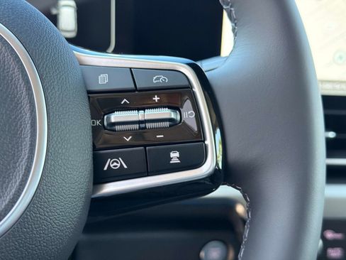 New 2026 Kia Carnival SX Prestige FWD image 31