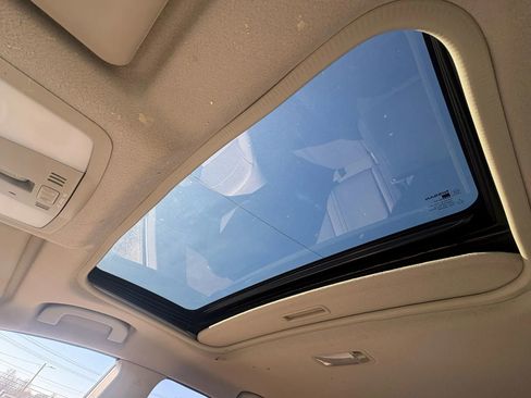 Used 2013 Nissan Rogue SL image 22