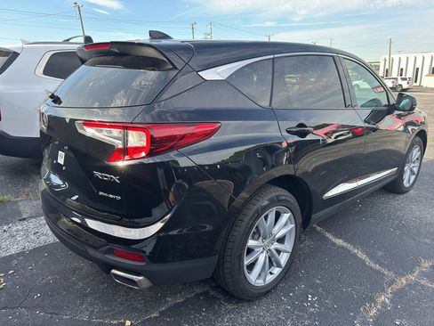 Used 2024 Acura RDX SH-AWD image 2