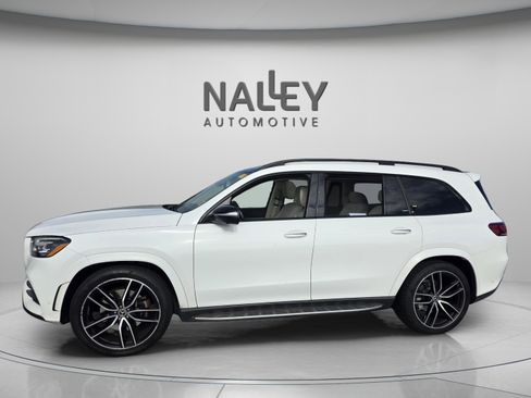 Used 2022 Mercedes-Benz GLS 450 4MATIC image 2
