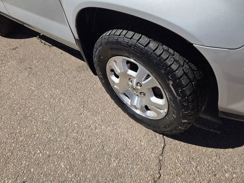 Used 2001 Acura MDX image 12