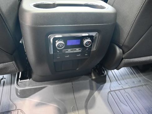 New 2026 GMC Yukon XL Elevation w/ Elevation Premium Package AWD/4WD image 27