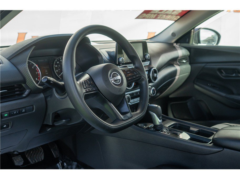 Used 2025 Nissan Sentra S FWD image 31
