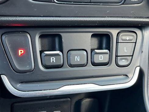 Used 2020 GMC Terrain SLE w/ LPO, Floor Liner Package AWD/4WD image 28