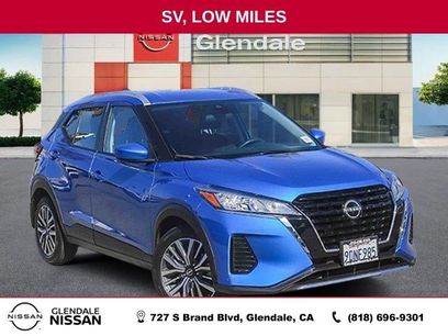 Used 2023 Nissan Kicks SV