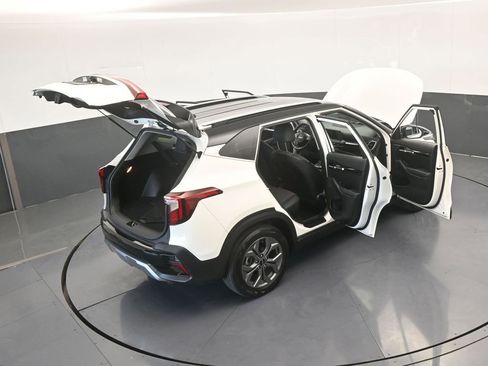 Used 2024 Kia Seltos S image 55