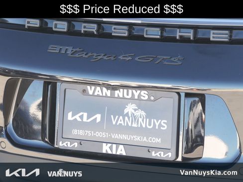 Used 2024 Porsche 911 Targa 4 GTS image 5