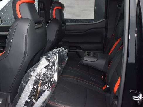 New 2025 Ford Ranger Raptor image 11