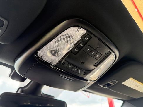 Used 2024 Dodge Durango R/T AWD/4WD image 25