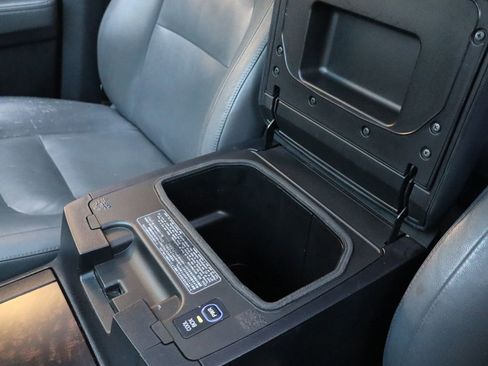 Used 2009 Toyota Land Cruiser image 27