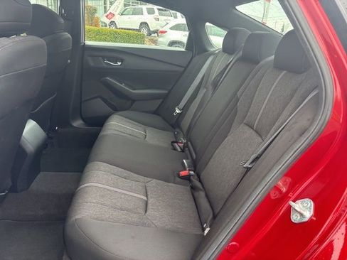 Used 2024 Honda Accord Sport image 12