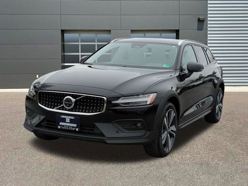 New 2026 Volvo V60 B5 Cross Country Plus w/ Protection Package Premier image 3
