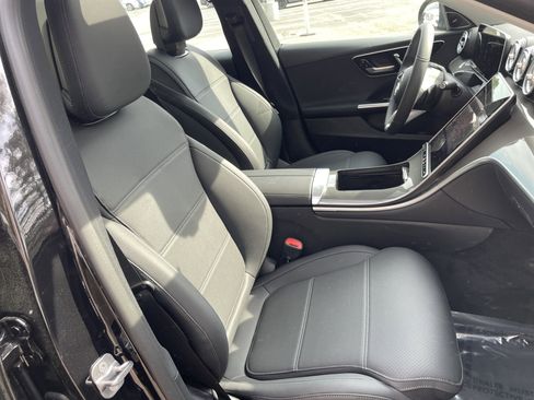 New 2026 Mercedes-Benz C 300 Sedan image 44