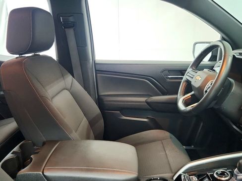 Used 2023 Chevrolet Colorado LT AWD/4WD image 29