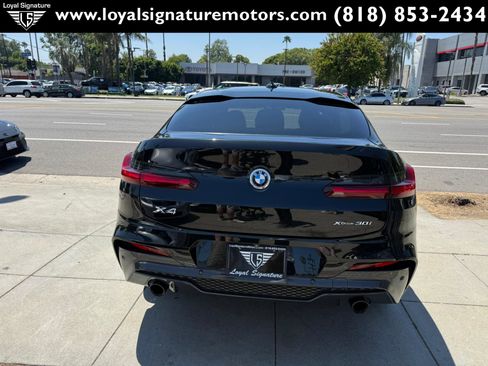 Used 2019 BMW X4 xDrive30i w/ M Sport Package 2 AWD/4WD image 6