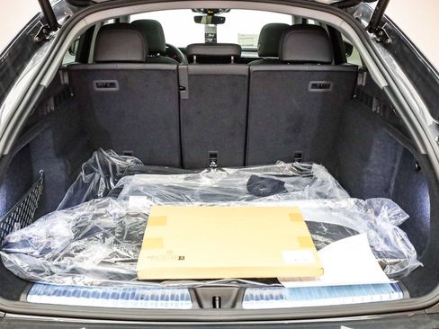 New 2025 Audi Q5 Premium image 28