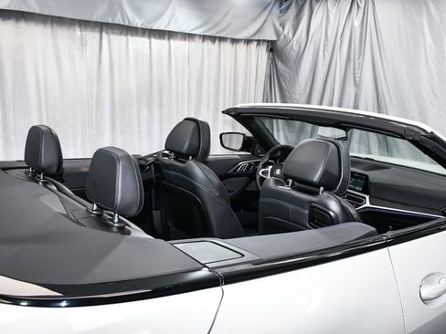 Used 2021 BMW 430i Convertible w/ M Sport Package RWD image 82