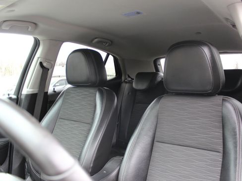 Used 2015 Buick Encore AWD image 17