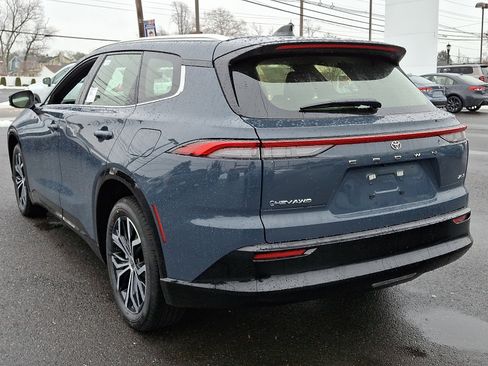 New 2026 Toyota Crown Signia image 3