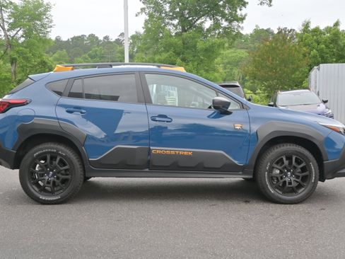 Certified 2025 Subaru Crosstrek 2.5i Wilderness w/ Wilderness Package AWD/4WD image 10