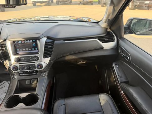 Used 2019 GMC Yukon SLT w/ Premium Edition AWD/4WD image 70