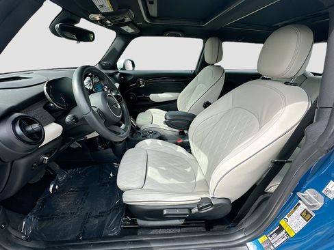 Used 2023 MINI Cooper SE image 21
