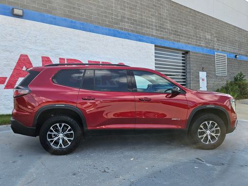 Used 2024 GMC Acadia AT4 w/ Super Cruise Package AWD/4WD image 8