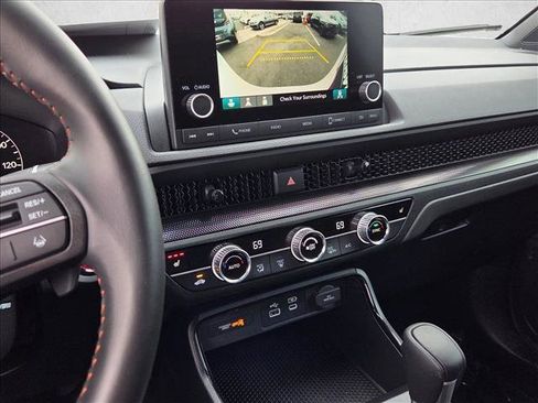 Used 2025 Honda CR-V Sport image 14