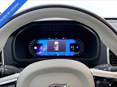 Used 2024 Volvo XC90 B6 Ultimate w/ Protection Package Premier AWD/4WD image 24