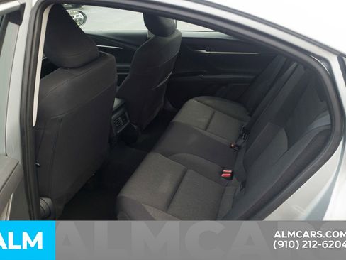 Used 2025 Toyota Camry LE image 18