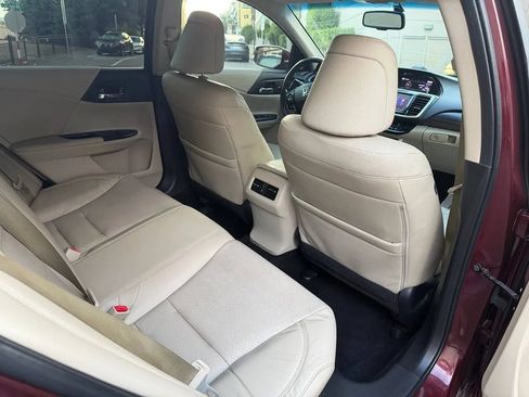 Used 2016 Honda Accord EX-L image 32