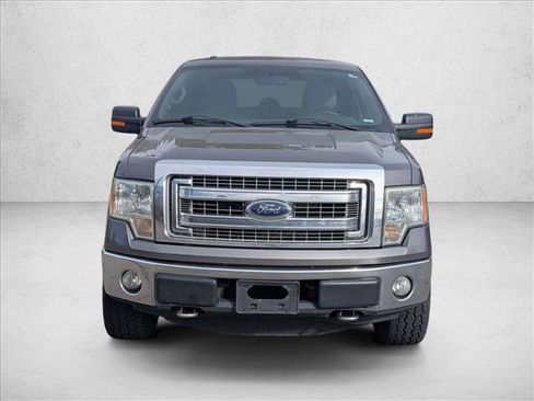 Used 2013 Ford F150 XLT w/ XLT Chrome Pkg image 2