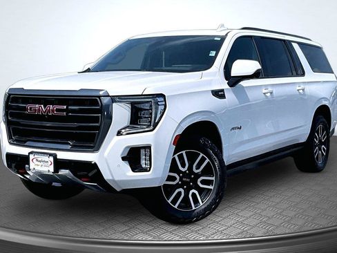 Used 2023 GMC Yukon XL AT4 w/ Technology Package AWD/4WD image 1
