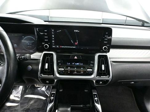 Used 2021 Kia Sorento SX FWD image 33