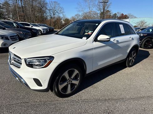 Used 2022 Mercedes-Benz GLC 300 w/ Premium Package Lite image 3