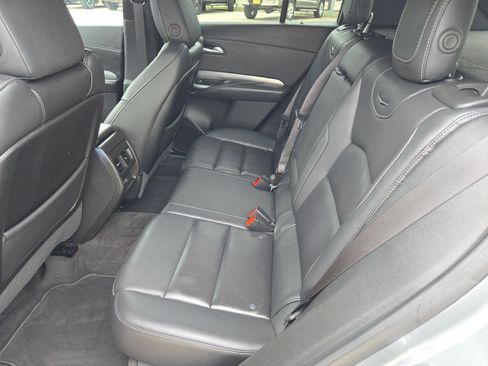 Used 2025 Cadillac XT4 Premium Luxury FWD image 13