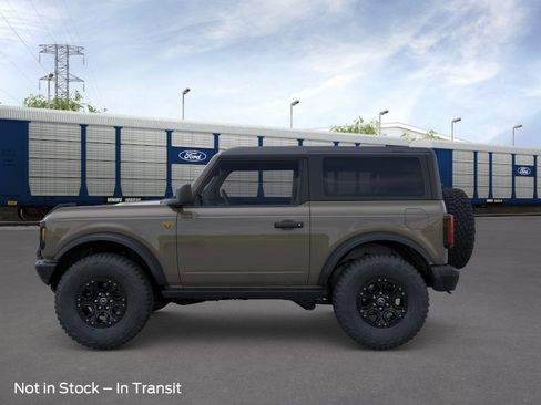 New 2026 Ford Bronco Badlands AWD/4WD image 3