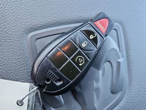 Used 2018 RAM 1500 Big Horn image 26