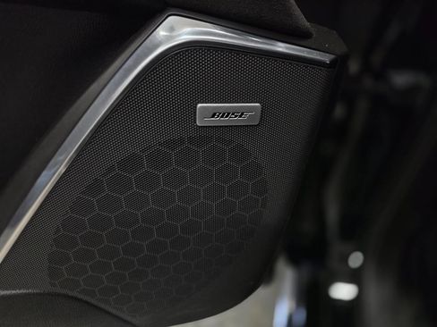 Used 2016 Cadillac Escalade ESV Platinum image 21