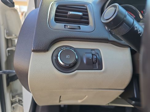 Used 2015 Buick Regal Premium image 26