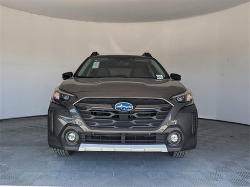 New 2025 Subaru Outback Limited image 3