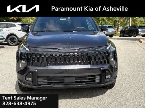 New 2026 Kia Sportage X-Line w/ X-Line Technology Package image 2