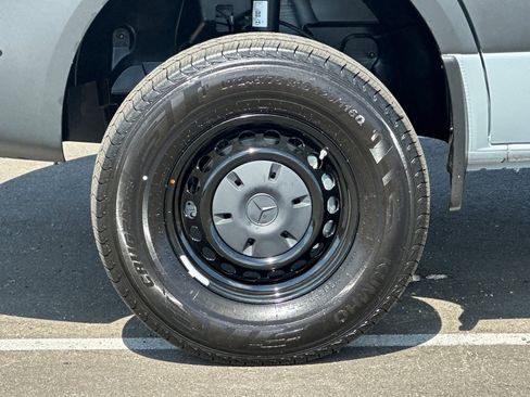New 2026 Mercedes-Benz Sprinter 2500 image 26