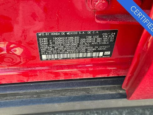 Certified 2025 Honda HR-V Sport image 31