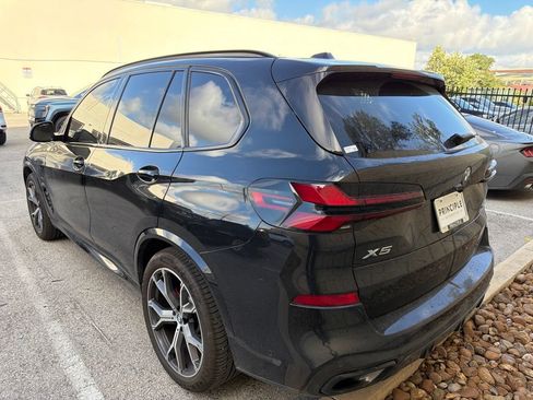 Used 2024 BMW X5 xDrive50e w/ Executive Package AWD/4WD image 3