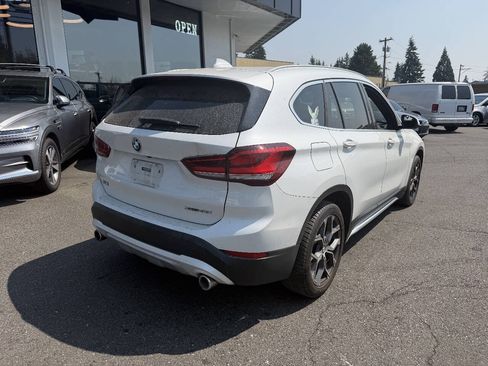 Used 2020 BMW X1 xDrive28i AWD/4WD image 3