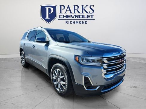 Used 2023 GMC Acadia SLT image 1