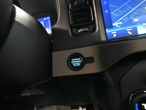 Used 2024 Ford Bronco Wildtrak AWD/4WD image 13