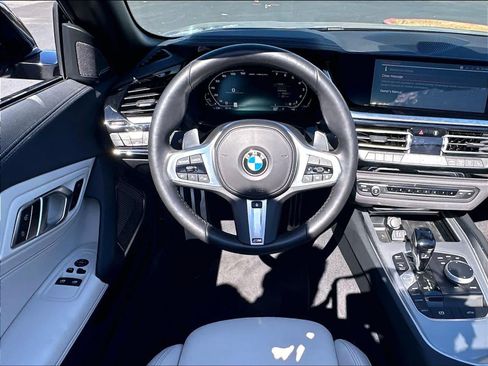 Used 2023 BMW Z4 M40i w/ Premium Package RWD image 11